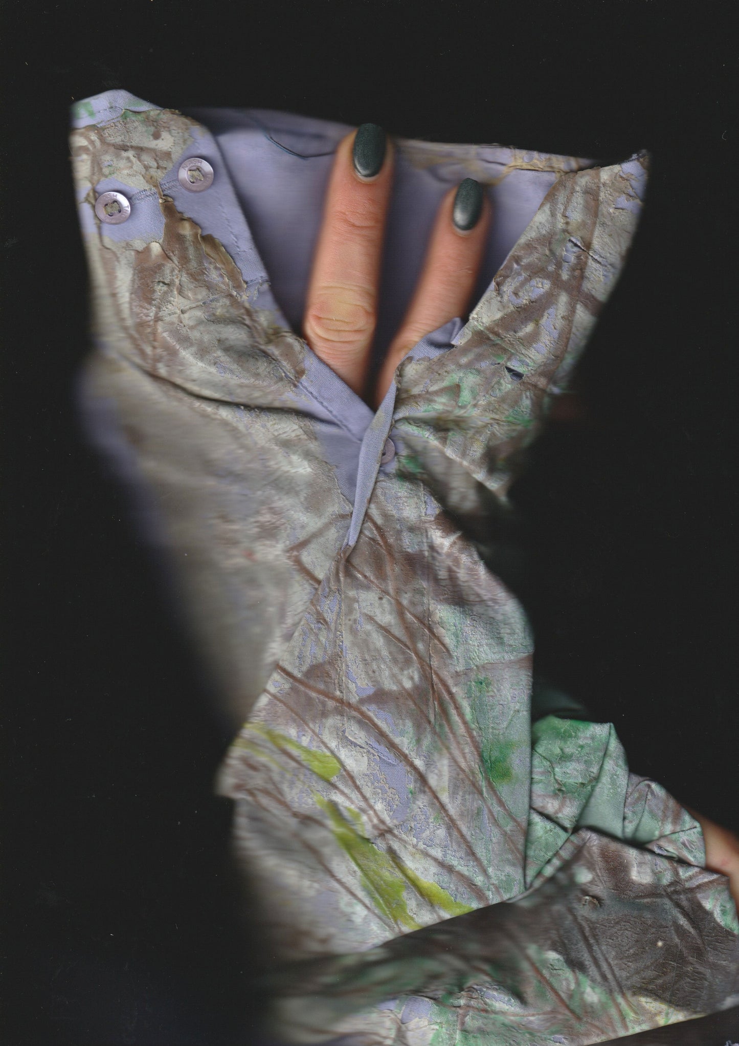 sOs_2oSLEEVES burnt fishnet triple stripe eye